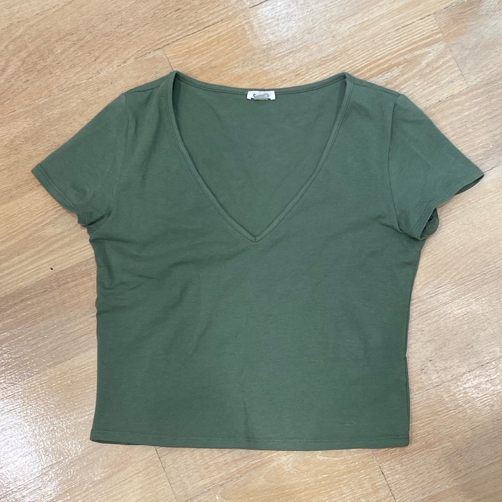 Garage V-Neck Green Crop-Top - Medium